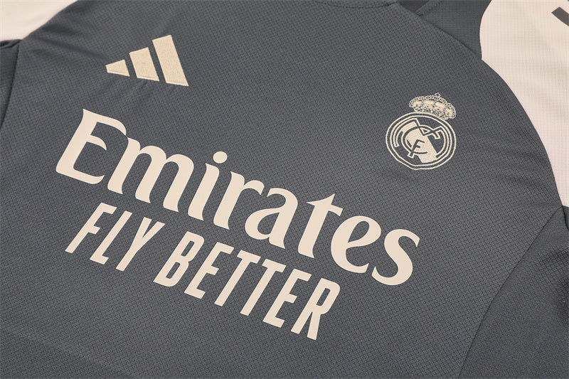 Kit Entrainement Real Madrid 2024/2025