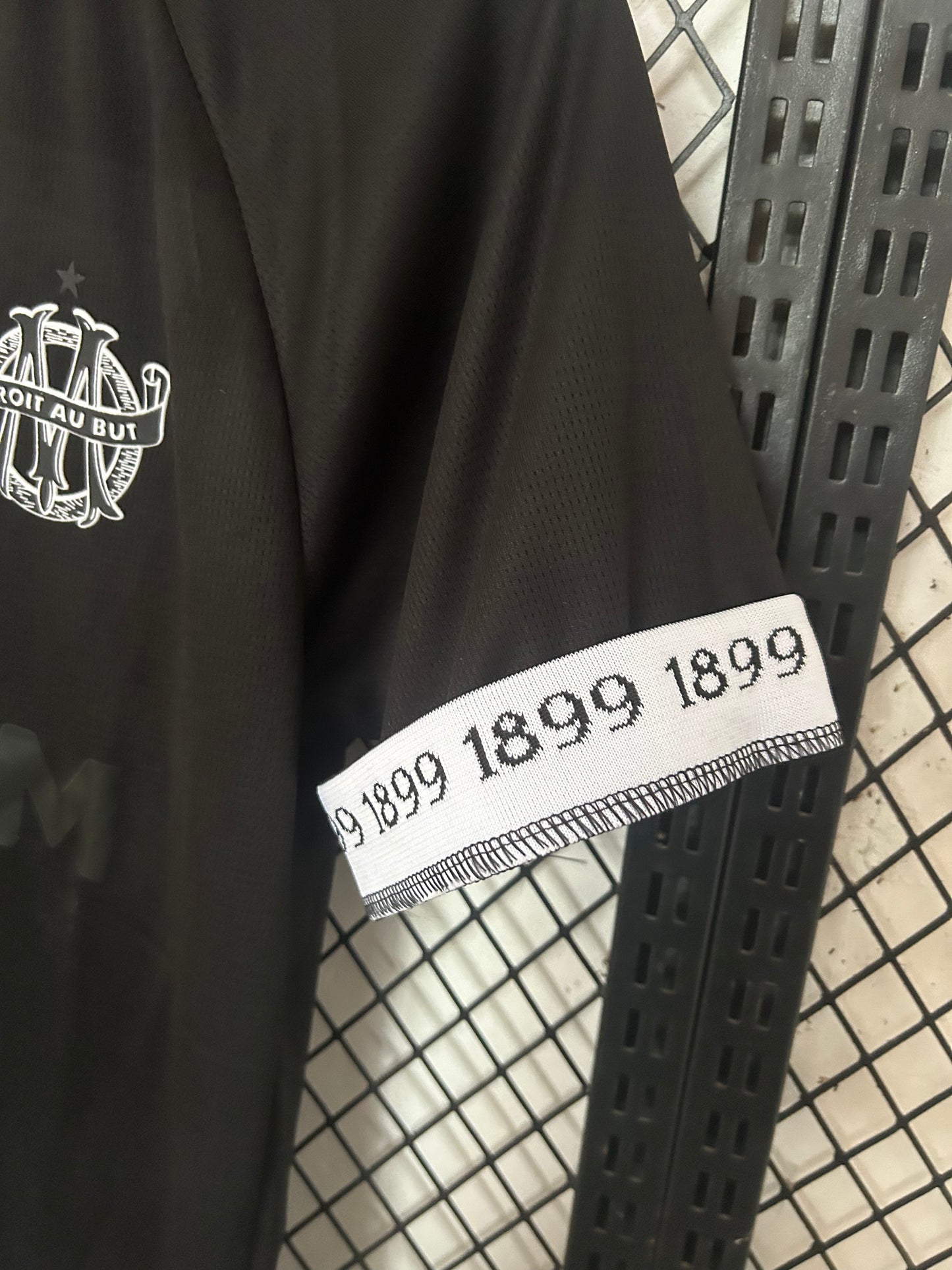 Olympique de Marseille maillot concept Commémorative du 125ème Anniversaire
