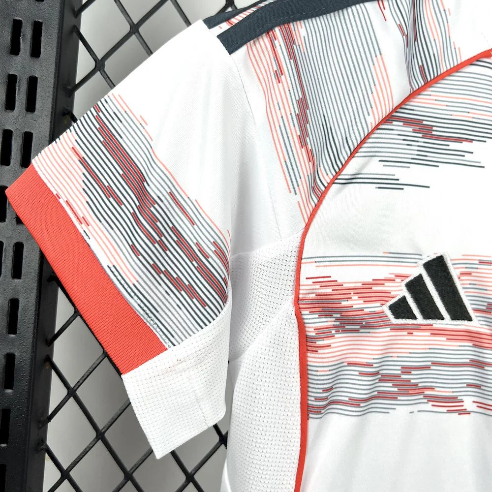 Kit Enfant Bayern Munich 25/26