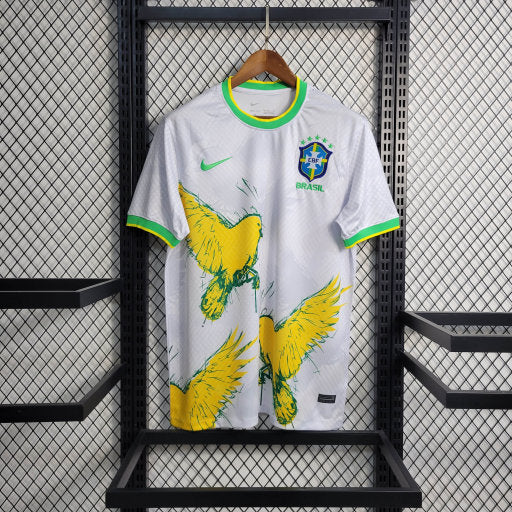 Édition Spéciale Oiseau Jaune Du Brésil 23/24