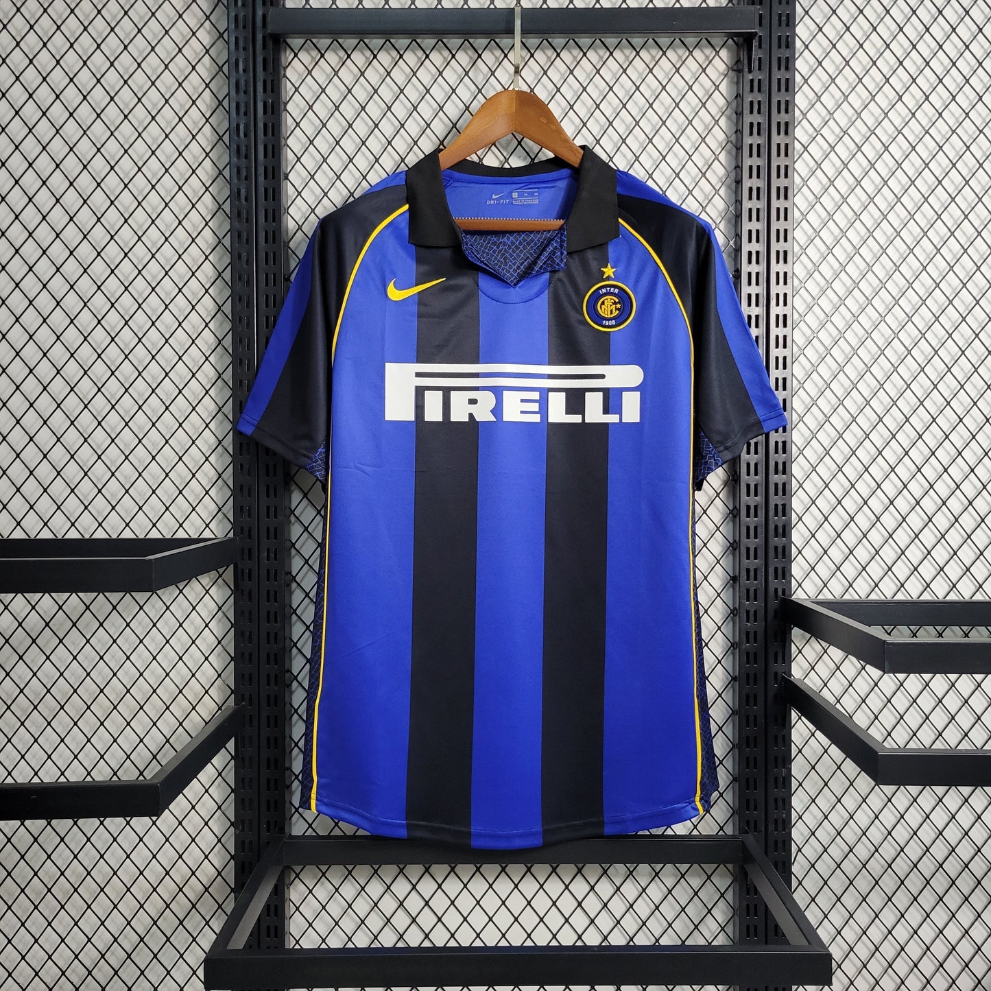 Inter Milan maillot retro 2001/2002