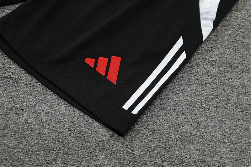 Kit Entrainement Manchester United 2024/2025