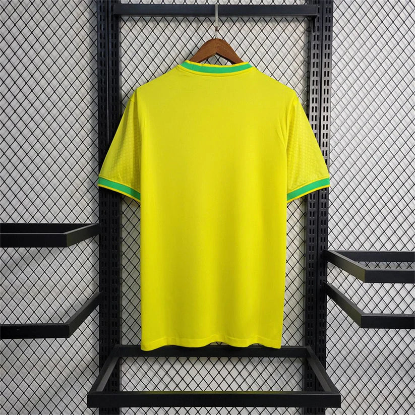 Édition Spéciale Oiseau Jaune Du Brésil 24/25