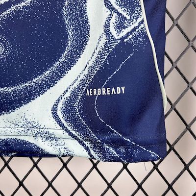 Kit Enfant Ajax extérieur 25/26